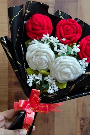 CROCHET RED ROSE BOUQUET WRAPPED IN KOREAN PAPER